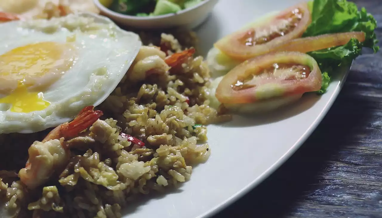 印尼美食：群岛各地风味的融合